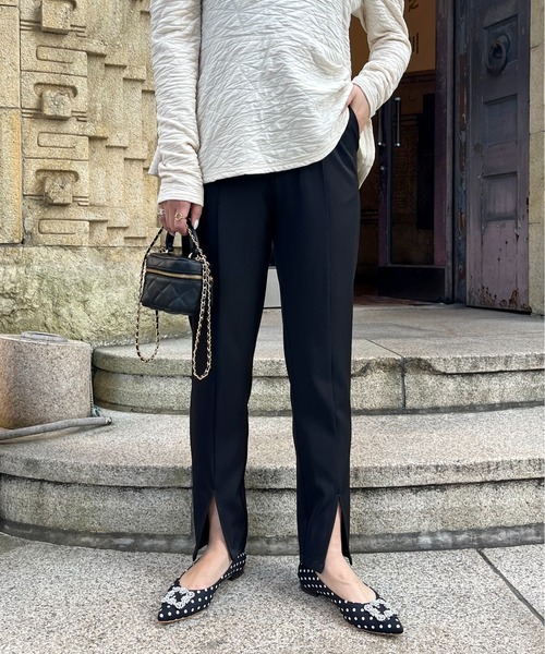 prose verse（プロズヴェール）の「【バックウエストゴム仕様】ハイウエストスリットペンシルパンツ（スラックス・レディース・ブラック・MEDIUM/LARGE/SMALL）」の2枚目の写真