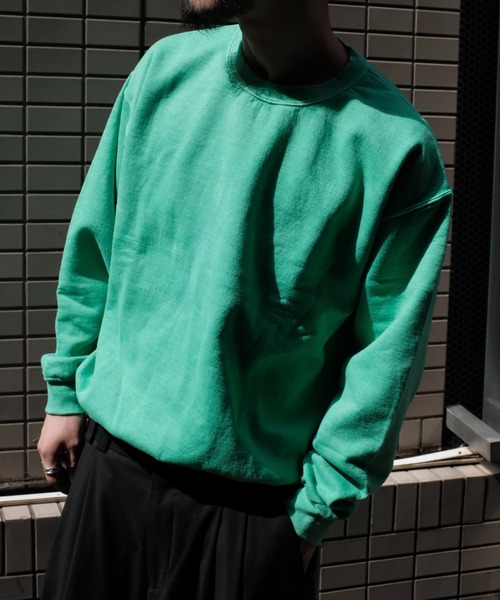 TOWNCRAFT(タウンクラフト)の「【TOWNCRAFT/タウンクラフト】PIGMENT CREW SWEAT プルオーバースウェット(スウェット・メンズ・ブラック/ネイビー/スモークピンク/ライトグリーン/ライトパープル/ベージュ/パープル/ブルーグレー/グリーン・LARGE/X-LARGE/XX-LARGE/MEDIUM)」の4枚目の写真