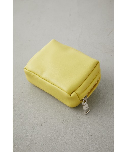 AZUL by moussy(アズールバイマウジー)の「QUILTING MINI SQUARE POUCH/キルティングミニスクエアポーチ(ポーチ・レディース・ライトブルー/ブラック/イエロー/オレンジ/アイボリー・FREE)」の7枚目の写真