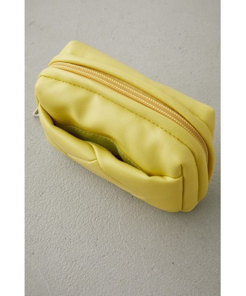 AZUL by moussy(アズールバイマウジー)の「QUILTING MINI SQUARE POUCH/キルティングミニスクエアポーチ(ポーチ・レディース・ライトブルー/ブラック/イエロー/オレンジ/アイボリー・FREE)」の9枚目の写真