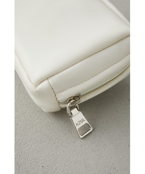 AZUL by moussy(アズールバイマウジー)の「QUILTING MINI SQUARE POUCH/キルティングミニスクエアポーチ(ポーチ・レディース・ライトブルー/ブラック/イエロー/オレンジ/アイボリー・FREE)」の20枚目の写真