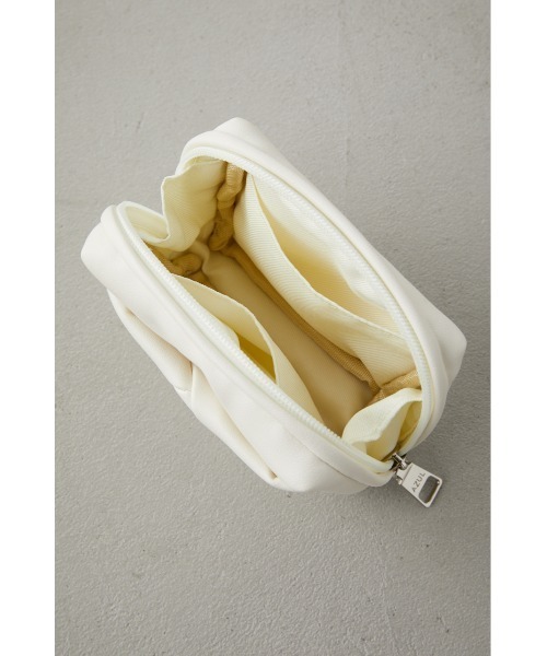 AZUL by moussy(アズールバイマウジー)の「QUILTING MINI SQUARE POUCH/キルティングミニスクエアポーチ(ポーチ・レディース・ライトブルー/ブラック/イエロー/オレンジ/アイボリー・FREE)」の22枚目の写真