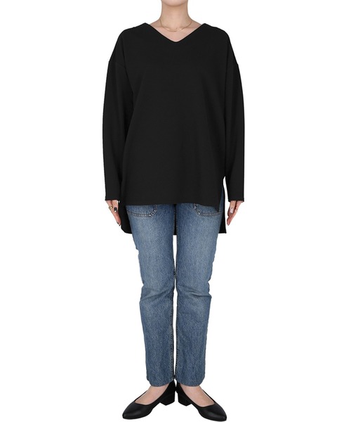 coca（coca）（コカ）の「エンボスVネックプルオーバー（Tシャツ/カットソー・レディース・ライトグレー/ブラック/ライトベージュ・M/L/S）」の4枚目の写真