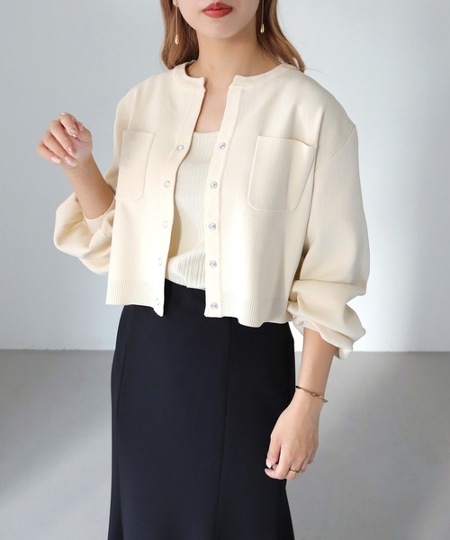 HER CLOSET（ハークローゼット）の「【shemoshelly】ポケットスウェットライクニットカーディガン ショート丈（カーディガン/ボレロ・レディース・ホワイト/ブラック/サックスブルー/オレンジ/グリーン・M）」の2枚目の写真