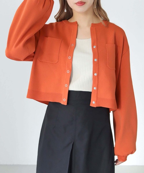 HER CLOSET（ハークローゼット）の「【shemoshelly】ポケットスウェットライクニットカーディガン ショート丈（カーディガン/ボレロ・レディース・ホワイト/ブラック/サックスブルー/オレンジ/グリーン・M）」の5枚目の写真