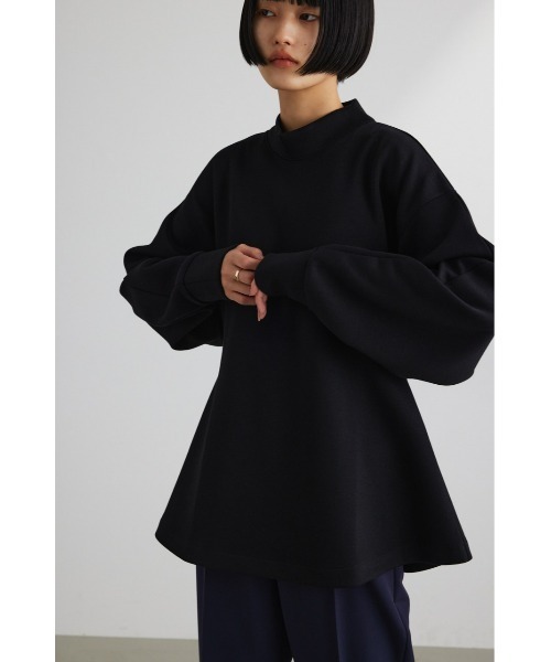 STYLEMIXER(スタイルミキサー)の「シルキーカットフォルムトップ(Tシャツ/カットソー・レディース・ブラック/アイボリー/ライトカーキ・FREE)」の3枚目の写真