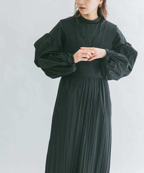 KBF(ケイビーエフ)の「クリンクルデザインワンピース(ワンピース・レディース・ブラック/ホワイト/ベージュ系その他・ONE)」の6枚目の写真