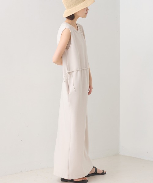 OMNES（オムネス）の「ソフトダンボールウエストドローコードワンピース（ワンピース・レディース・オリーブ/ピンク/アイボリー/ブラック・FREE）」の11枚目の写真