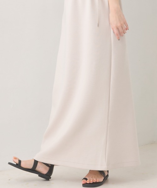 OMNES（オムネス）の「ソフトダンボールウエストドローコードワンピース（ワンピース・レディース・オリーブ/ピンク/アイボリー/ブラック・FREE）」の15枚目の写真