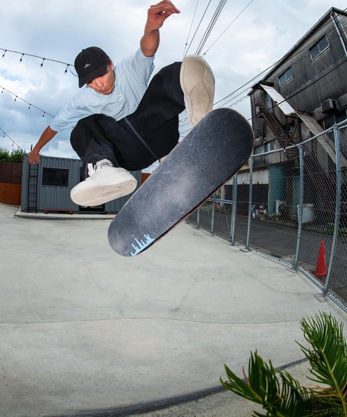 セール】PUMA/プーマ SB スケートボード 180 ワンエイティ