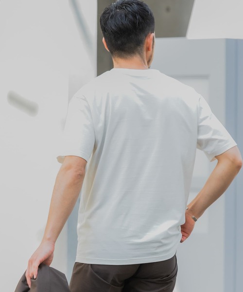 URBAN RESEARCH ROSSO MEN（アーバンリサーチロッソメン）の「『XLサイズあり』汗染み防止クルーネック半袖Tシャツ（Tシャツ/カットソー・メンズ・グレー/ホワイト/ネイビー/ブラック・X-LARGE/SMALL/LARGE/MEDIUM）」の9枚目の写真