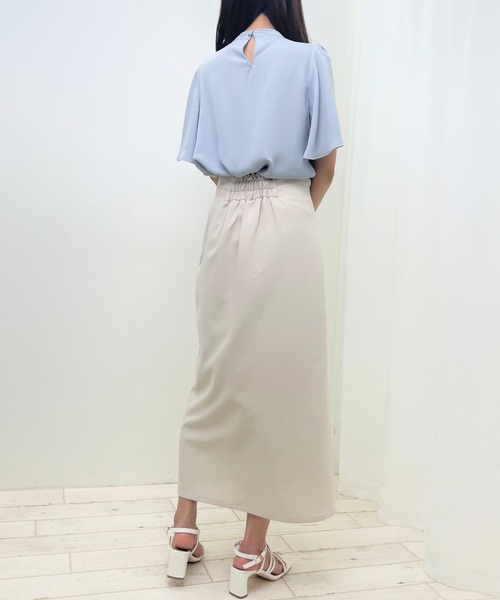 INGNI(イング)の「パールピン付トロミ5分袖ブラウス(シャツ/ブラウス・レディース・ブルー/ピンク/ホワイト×ブラック/オフホワイト・M)」の14枚目の写真