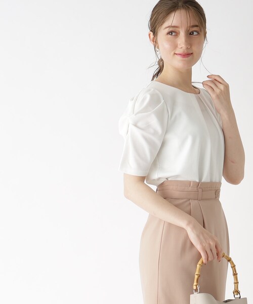 index(インデックス)の「◆ツイストスリーブカットソー【洗濯機洗い可】(Tシャツ/カットソー・レディース・ライトブルー/ホワイト系/ライトグレー/ネイビー・36/38/40/42)」の18枚目の写真