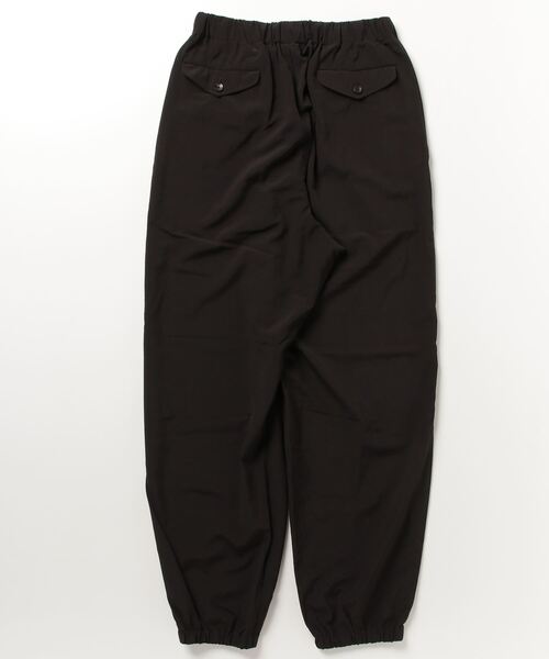 marka（マーカ）の「marka / マーカ：EASY WIDE PANTS - 2/90 SUPER120'S WOOL WASHER TROPICAL -：M23B-01PT01C[COR]（その他パンツ・メンズ・ダークブラウン・2/1）」の13枚目の写真