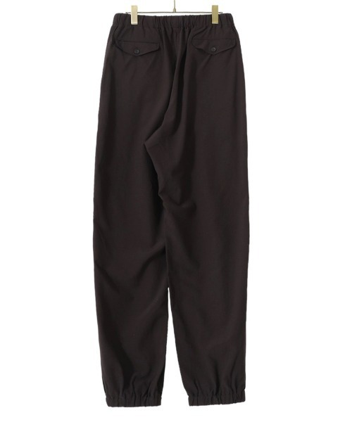 marka（マーカ）の「marka / マーカ：EASY WIDE PANTS - 2/90 SUPER120'S WOOL WASHER TROPICAL -：M23B-01PT01C[COR]（その他パンツ・メンズ・ダークブラウン・2/1）」の3枚目の写真