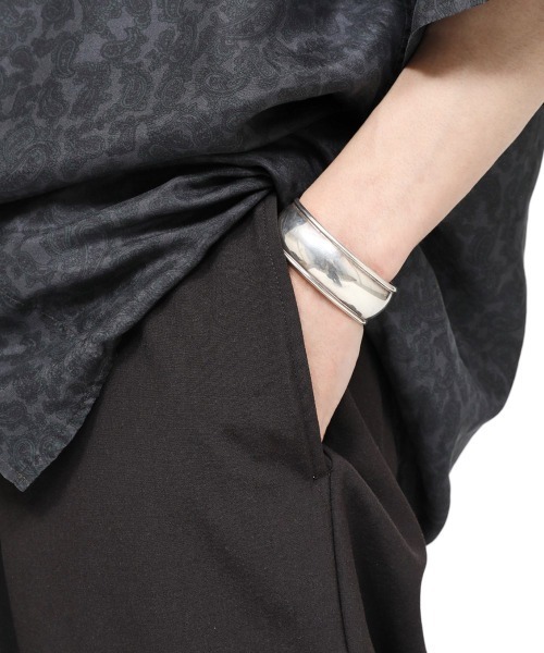 marka（マーカ）の「marka / マーカ：EASY WIDE PANTS - 2/90 SUPER120'S WOOL WASHER TROPICAL -：M23B-01PT01C[COR]（その他パンツ・メンズ・ダークブラウン・2/1）」の11枚目の写真