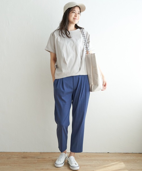 ikka(イッカ)の「冷感ドルマンタックプルオーバー(Tシャツ/カットソー・レディース・ブラック/ライトグリーン/ブルー系その他/ベージュ/ホワイト・L/S/M)」の10枚目の写真