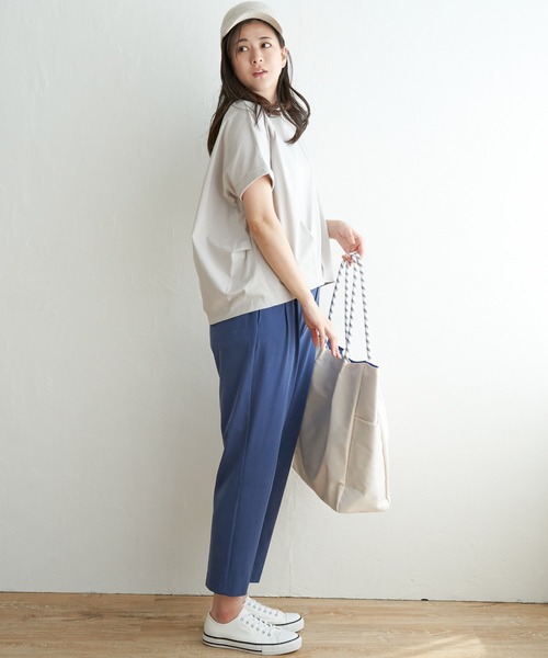 ikka(イッカ)の「冷感ドルマンタックプルオーバー(Tシャツ/カットソー・レディース・ブラック/ライトグリーン/ブルー系その他/ベージュ/ホワイト・L/S/M)」の11枚目の写真