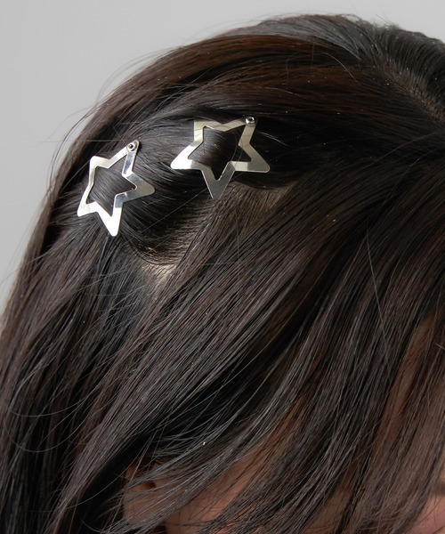 SPINNS（スピンズ）の「【2個セット】スターデザイン メタルパッチピン（ヘアピン・レディース・シルバー・ONESIZE）」の4枚目の写真