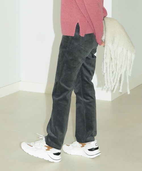 B:MING by BEAMS（ビーミングバイビームス）の「B:MING by BEAMS / ストレッチ コールテーパードパンツ（その他パンツ・レディース・グレー系その他/ラベンダー/チャコールグレー/アイボリー・LARGE/MEDIUM/SMALL）」の15枚目の写真