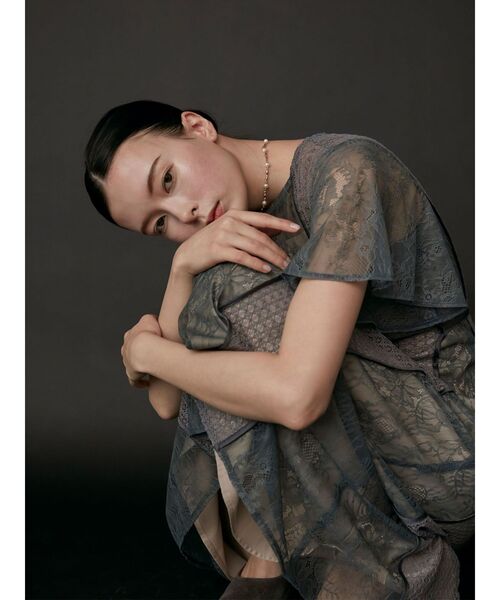 LAGUNAMOON（ラグナムーン）の「LADYフェイクパールウェーブチェーンネックレス（ネックレス・レディース・アイボリー・FREE）」の3枚目の写真