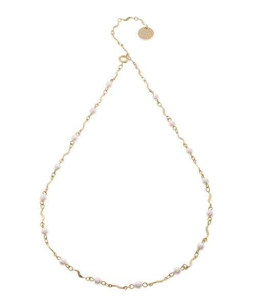 LAGUNAMOON（ラグナムーン）の「LADYフェイクパールウェーブチェーンネックレス（ネックレス・レディース・アイボリー・FREE）」の7枚目の写真