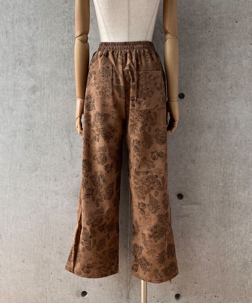 meJane（ミージェーン）の「モノトーン花柄コーデュロイパンツ（その他パンツ・レディース・ダークグレー/ブラウン・M/L）」の13枚目の写真