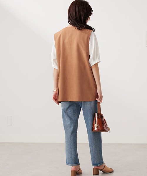 BELLUNA（ベルーナ）の「ノーカラーデザインジレ（ベスト・レディース・テラコッタ/ブラック/ベージュ系・LARGE/MEDIUM/X-LARGE）」の14枚目の写真