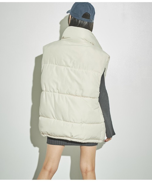 ANAP（アナップ）の「フェイクダウンオーバーベスト（ダウンベスト・レディース・ブラック/アイボリー/ライトブルー・FREE）」の6枚目の写真