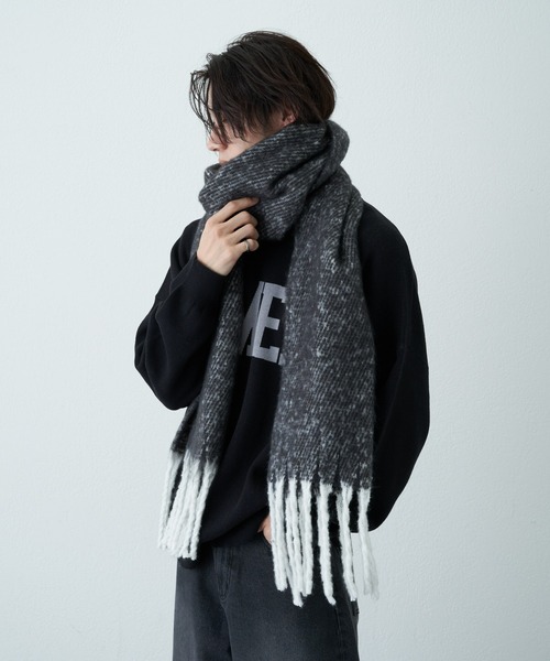 COLONY 2139（コロニートゥーワンスリーナイン）の「ホワイトフリンジストール（ストール/ショール・メンズ・チャコールグレー/ブルー・FREE）」の2枚目の写真