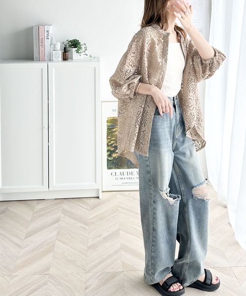 classicalelf(クラシカルエルフ)の「コーディネートの主役に。2wayパネルレースバンドカラーシャツ(シャツ/ブラウス・レディース・オフホワイト/チャコールグレー/グレイッシュベージュ・LARGE/SMALL/X-LARGE/MEDIUM)」の21枚目の写真