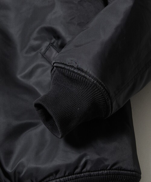 Firsthand(ファーストハンド)の「Firsthand/ファーストハンド BIG MA1 / ビッグシルエットMA-1/BIG MA1 / ビッグシルエットMA-1 / ユニセックス(MA-1・メンズ・ブラック/カーキ/キャメル・M/L)」の6枚目の写真