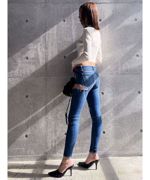 GYDA(ジェイダ)の「SIDE RIPPED スキニーデニムパンツ(デニムパンツ・レディース・ブルー・LARGE/MEDIUM/SMALL/X-SMALL)」の22枚目の写真