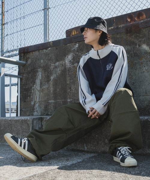 kutir（クティール）の「配色ラグランドライバーズニット（カーディガン/ボレロ・メンズ・ブラック/ネイビー/ブラウン・MEDIUM/LARGE）」の19枚目の写真