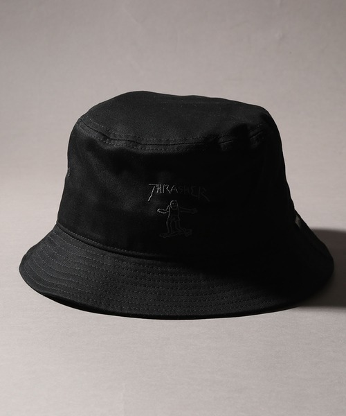 THRASHER（スラッシャー）の「【THRASHER/スラッシャー】×【Mark Gonzales/マーク ゴンザレス】アート刺繍  バケットハット（ハット・メンズ・ホワイト/ブラック・FREE）」の2枚目の写真