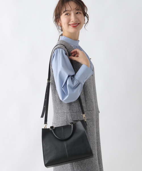 LEPSIM（レプシィム）の「フェイクレザーセンターステッチバッグ　990316（ショルダーバッグ・レディース・アイボリー/ブラック・ONE SIZE）」の18枚目の写真