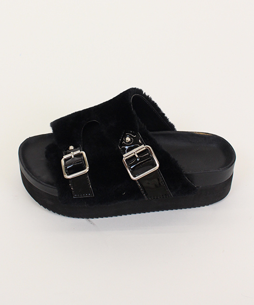 Omekashi（オメカシ）の「【Omekashi】ファーサンダル（サンダル・レディース・オフホワイト/ブラック/ベージュ・38/36/37）」の5枚目の写真