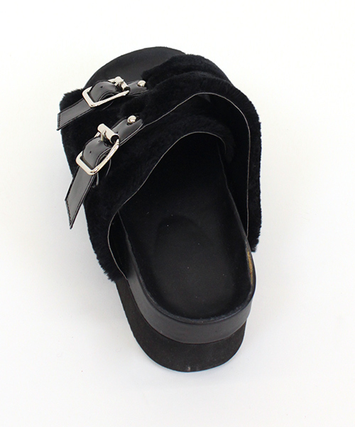 Omekashi（オメカシ）の「【Omekashi】ファーサンダル（サンダル・レディース・オフホワイト/ブラック/ベージュ・38/36/37）」の8枚目の写真