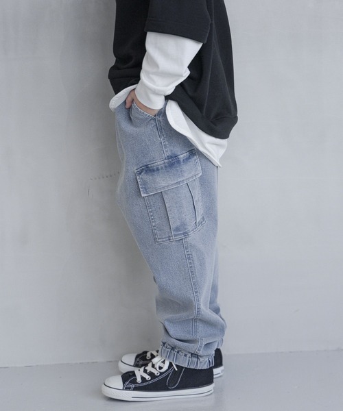 GLOBAL WORK（グローバルワーク）の「スゴラクデニムカーゴパンツ/990894（デニムパンツ・キッズ・ライトブルー・120cm/130cm/140cm/150cm/160cm/170cm）」の22枚目の写真