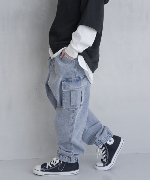 GLOBAL WORK（グローバルワーク）の「スゴラクデニムカーゴパンツ/990894（デニムパンツ・キッズ・ライトブルー・120cm/130cm/140cm/150cm/160cm/170cm）」の19枚目の写真