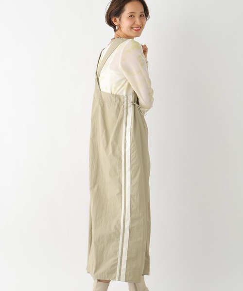 LEPSIM(レプシィム)の「ナイロンラインジャンスカ 994846(ジャンパースカート・レディース・ブラック/ベージュ/チャコールグレー・FREE)」の5枚目の写真