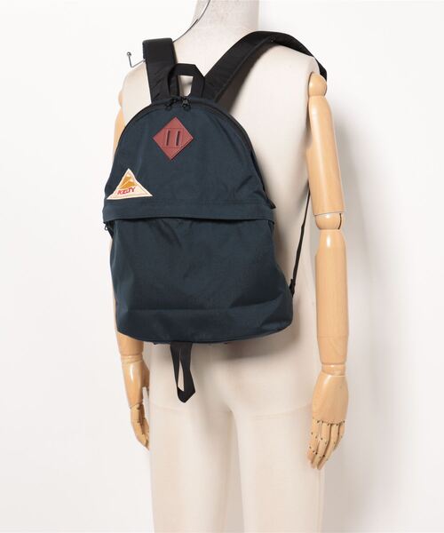 KELTY（ケルティ）の「【KELTY/ケルティ】ファスナーによる2気室構造で使い方自在 / SANDPIPER 2.0（バックパック/リュック・レディース・タン/ネイビー/マスタード/モカ/セージグリーン/ブラック/ブラウン系その他/グレー系その他/オリーブ・FREE）」の16枚目の写真