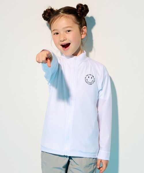 RUSTY（ラスティ）の「【RUSTY/ラスティー】キッズラッシュガード  ジップアップ UVウェア 日焼け対策 水着 スクール水着 スマイル柄（ラッシュガード・キッズ・ブラック/ホワイト/ネイビー・130/140/150/160/170）」の21枚目の写真