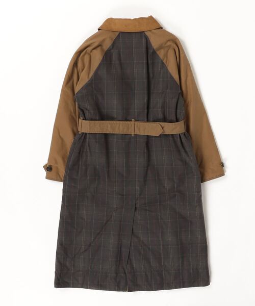 Barbour(バブアー)の「Everley ワックス コットン シングル トレンチコート(トレンチコート・レディース・ベージュ/グリーン・10/8)」の21枚目の写真