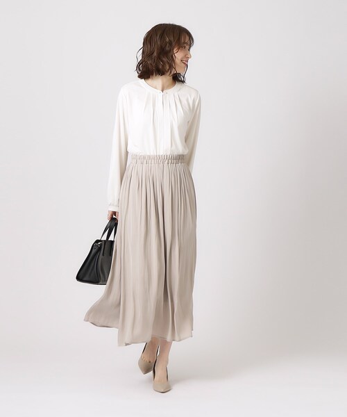 DRESKIP（ドレスキップ）の「◆【無理せずキレイ/2WAYネック】パール調ボタンブラウス（シャツ/ブラウス・レディース・ベージュ/オフホワイト/ブラック/ライトブルー・02/03/04）」の9枚目の写真