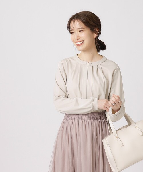 DRESKIP（ドレスキップ）の「◆【無理せずキレイ/2WAYネック】パール調ボタンブラウス（シャツ/ブラウス・レディース・ベージュ/オフホワイト/ブラック/ライトブルー・02/03/04）」の20枚目の写真