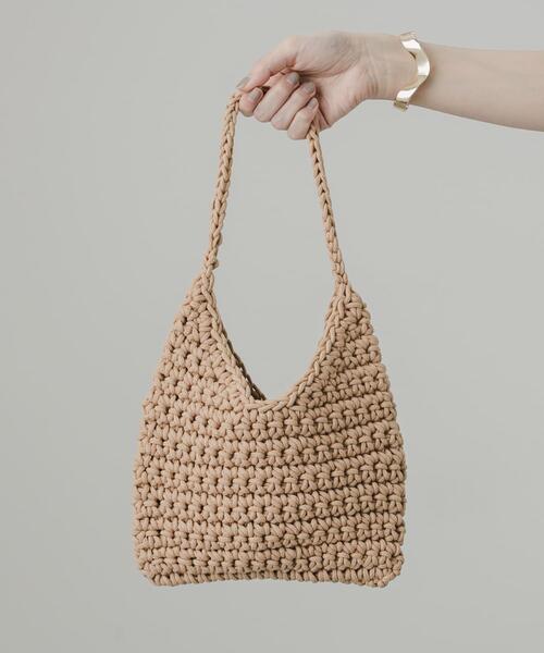 SMELLY（スメリー）の「クロシェミニトート（ハンドバッグ・レディース・ベージュ/アイボリー・-）」の2枚目の写真