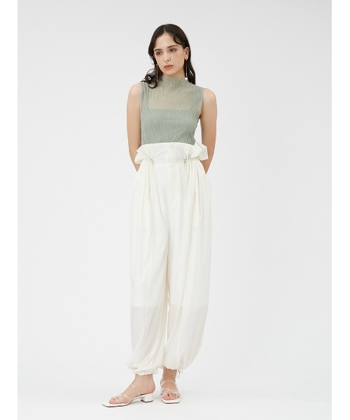 FRAY I.D(フレイアイディー)の「フリルドロストパラシュートパンツ(その他パンツ・レディース・ライトグレー/ホワイト/ネイビー・1/0)」の20枚目の写真