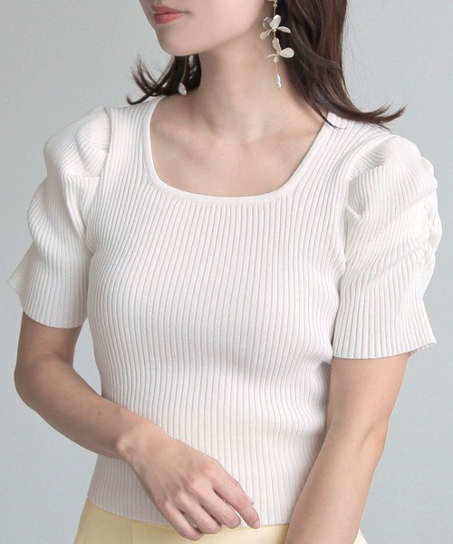 Julia Boutique（ジュリアブティック）の「スクエアネックパワショルニットトップス/24015（ニット/セーター・レディース・ブラック/ブルー/ホワイト/ピンク・ONE）」の9枚目の写真