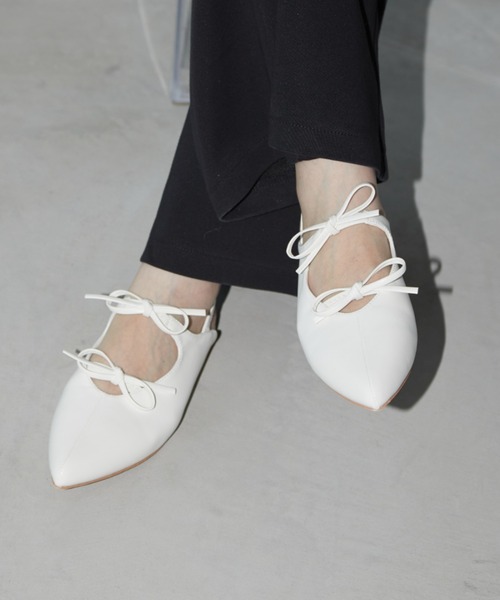 Aunt Marie's(アントマリーズ)の「ダブルリボンポインテッドサンダル(サンダル・レディース・ホワイト/ブラック/シルバー・S/M/L)」の6枚目の写真